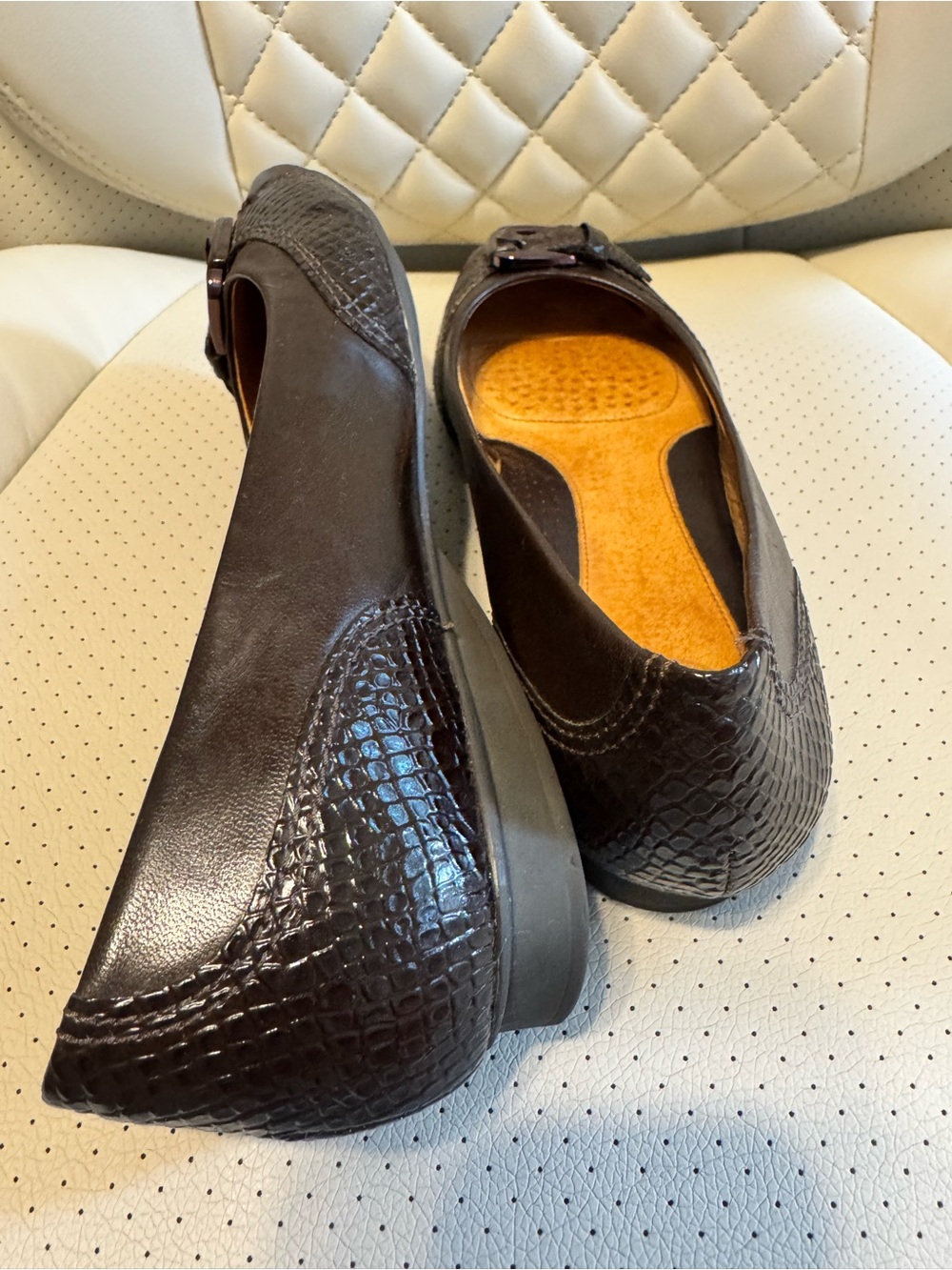 Nurture Women’s Brown Leather Ballet Flats Buckle Shoes – Size 7.5 - Picture 4 of 7